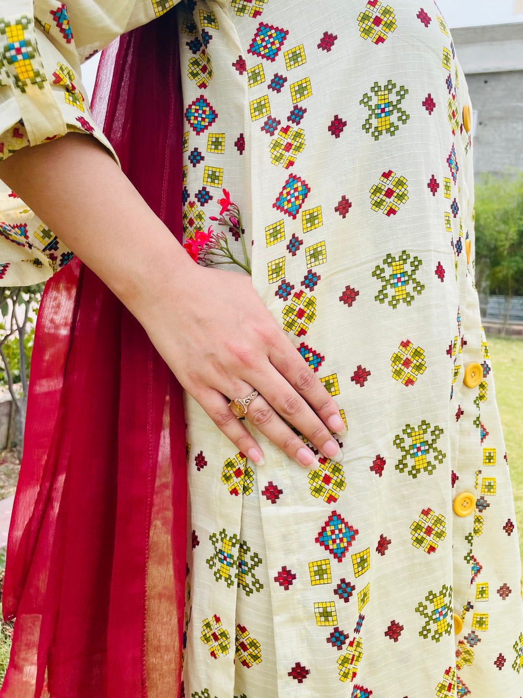 Butter yellow 3 piece with maroon dupta