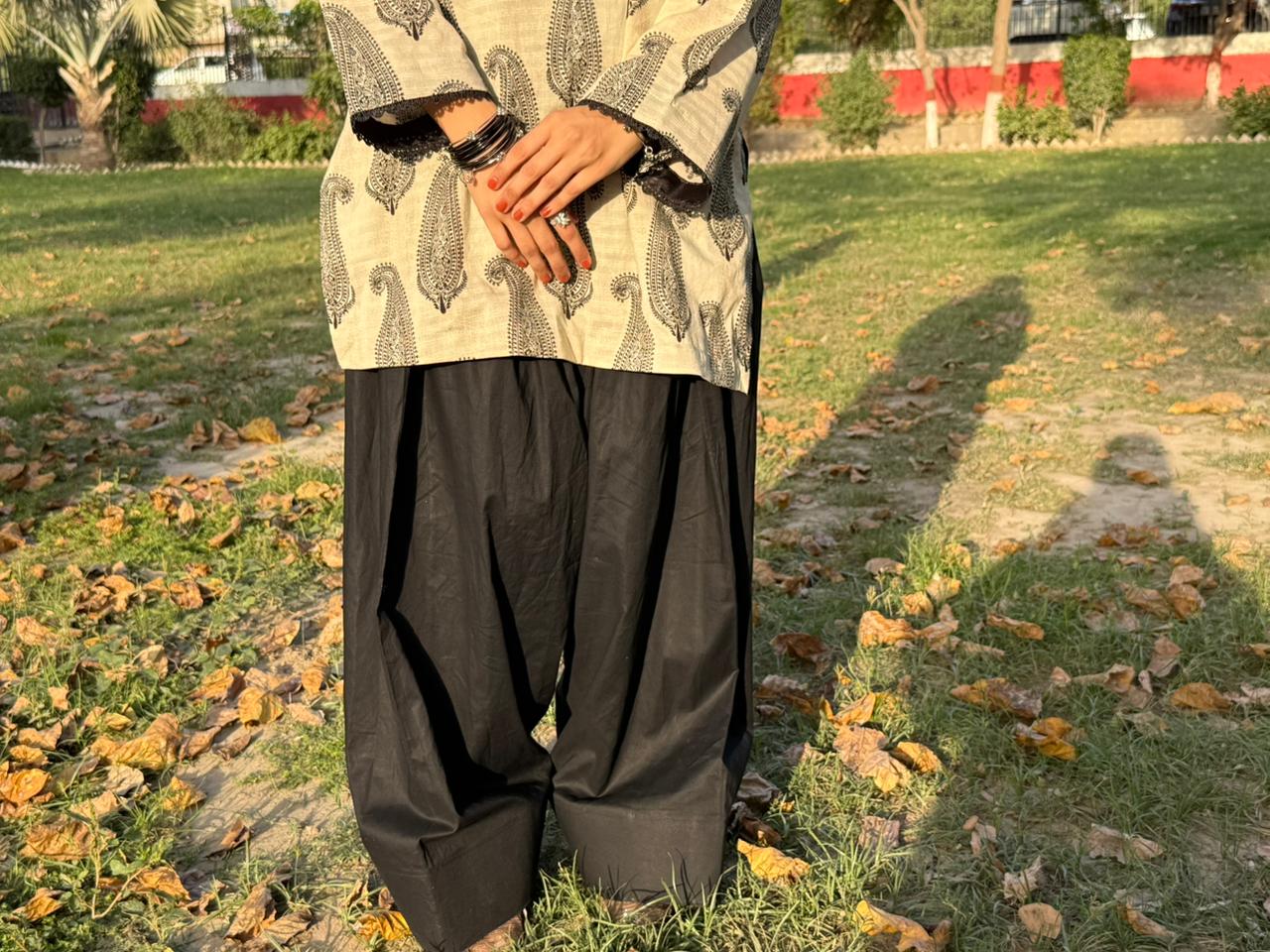 Oatmeal Beige lawn Suit featuring Black Paisley Print and Traditional Farshi Shalwar for women