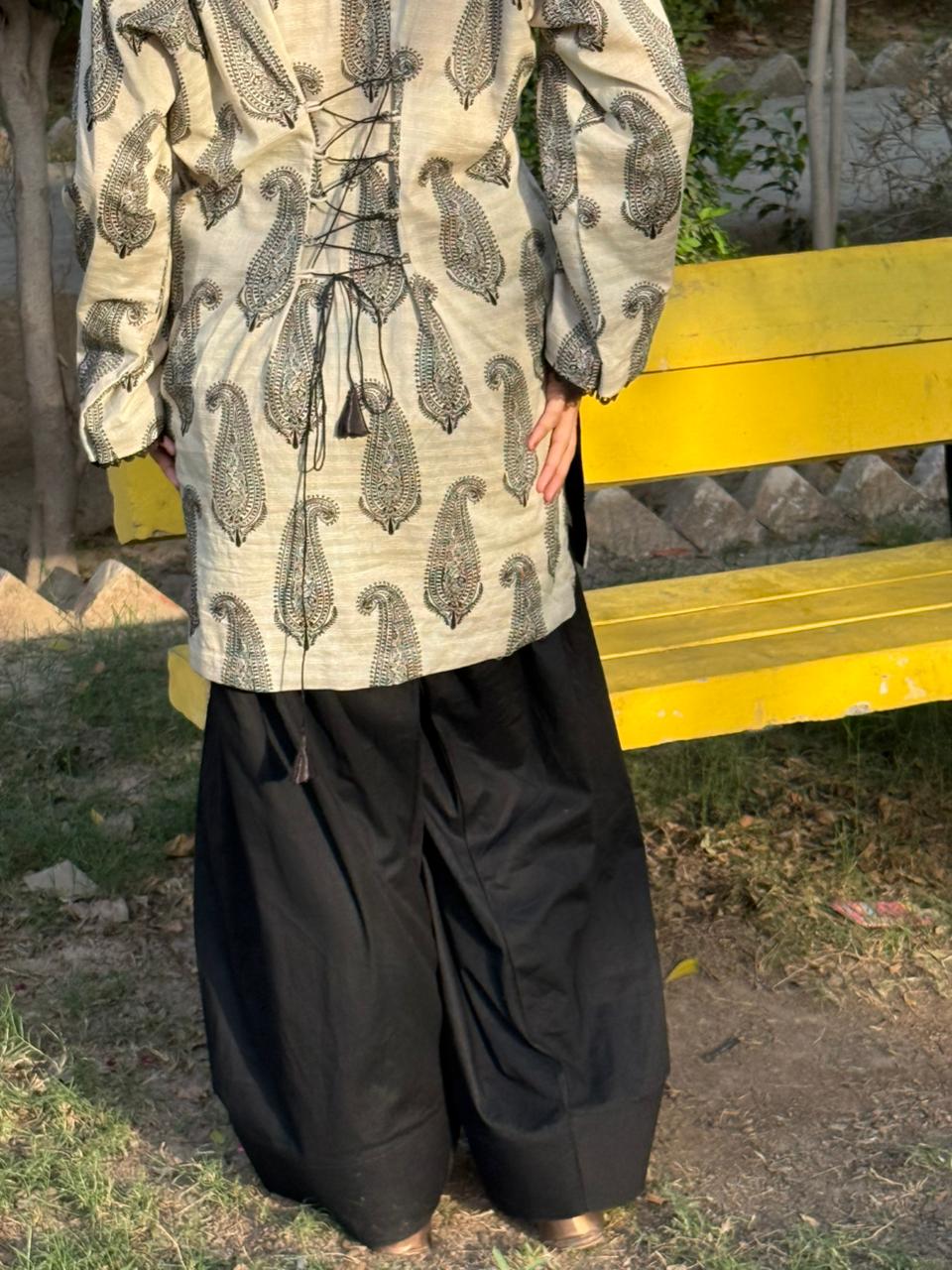Oatmeal Beige lawn Suit featuring Black Paisley Print and Traditional Farshi Shalwar for women